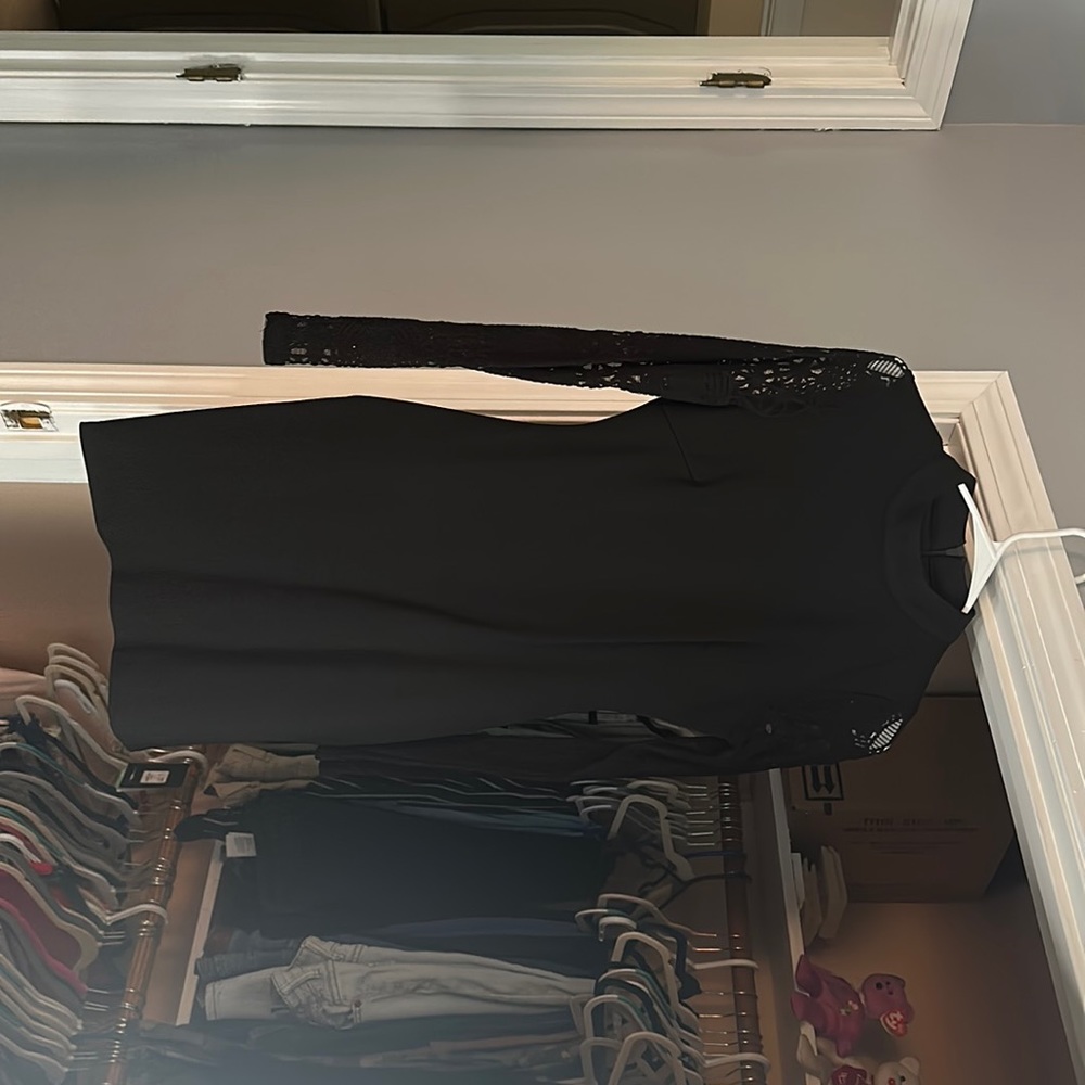 Black dress. Size small.